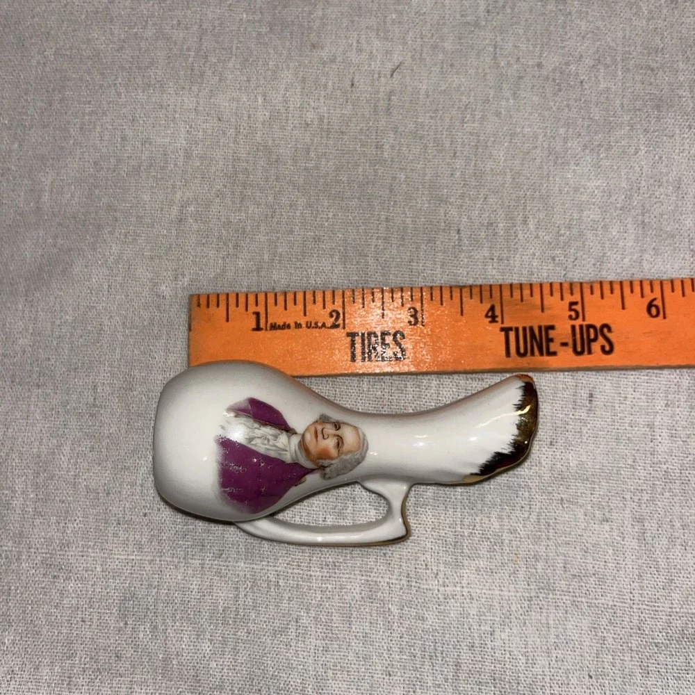Vintage Porcelain George Washington Vase 4in Gold Trim